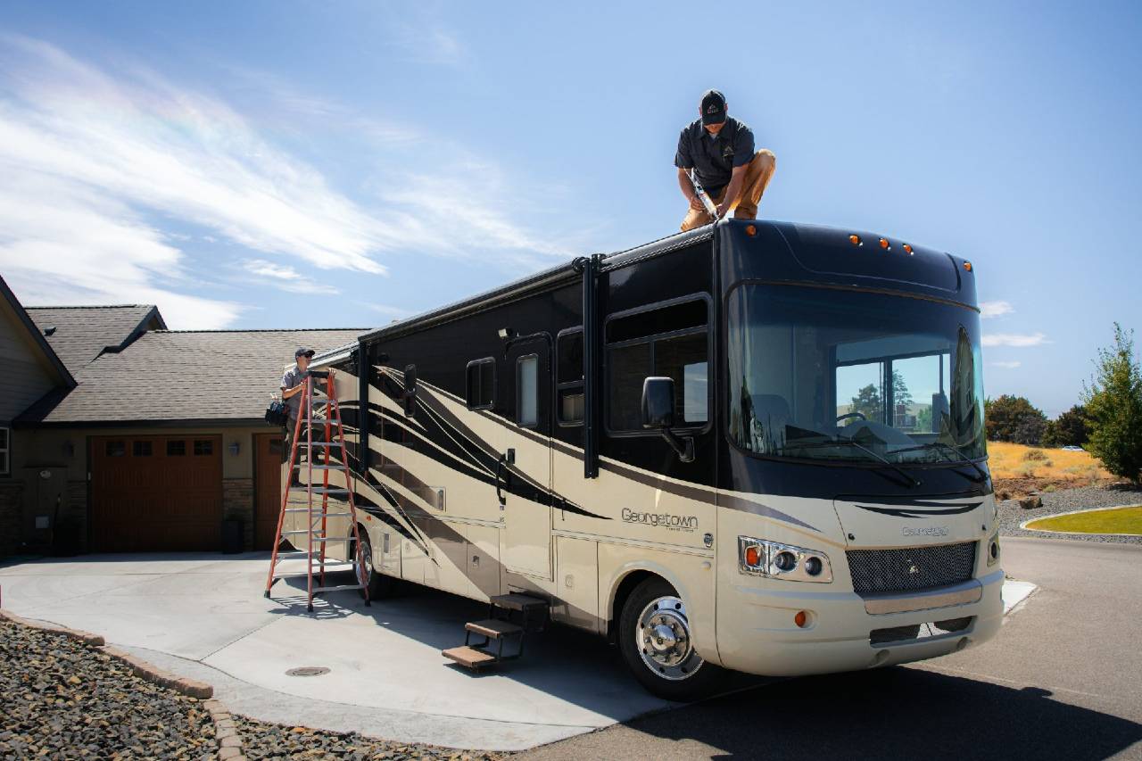 mobile RV repair roof resealing and leak repairs